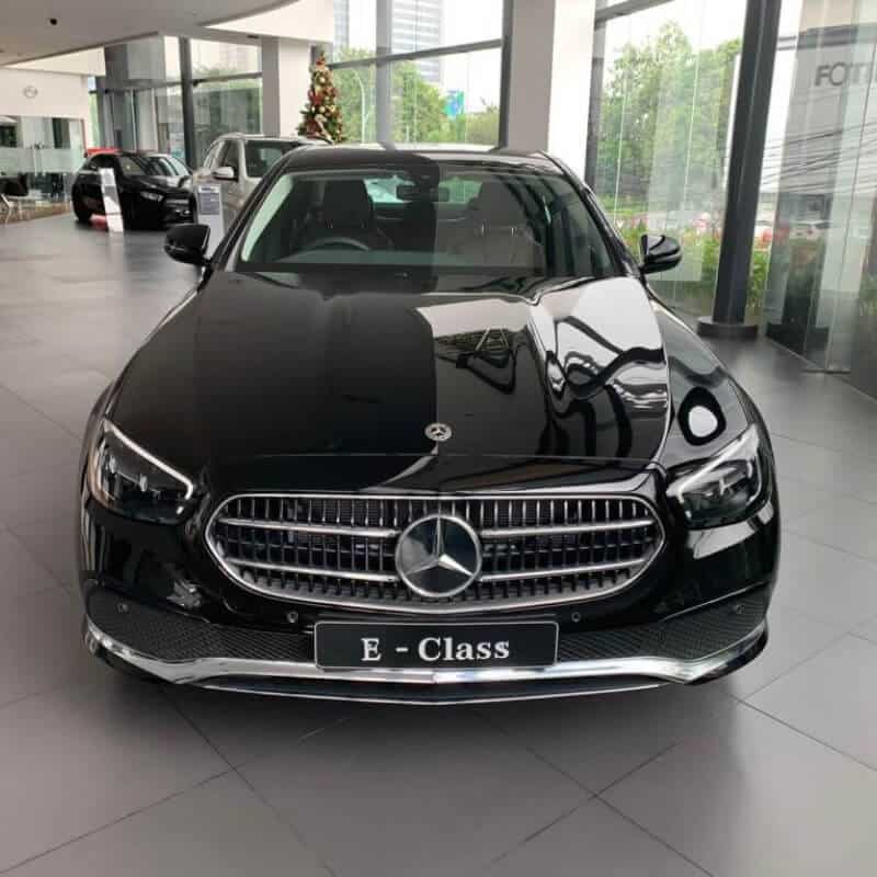 Sewa Mercedes Benz E200 Jakarta