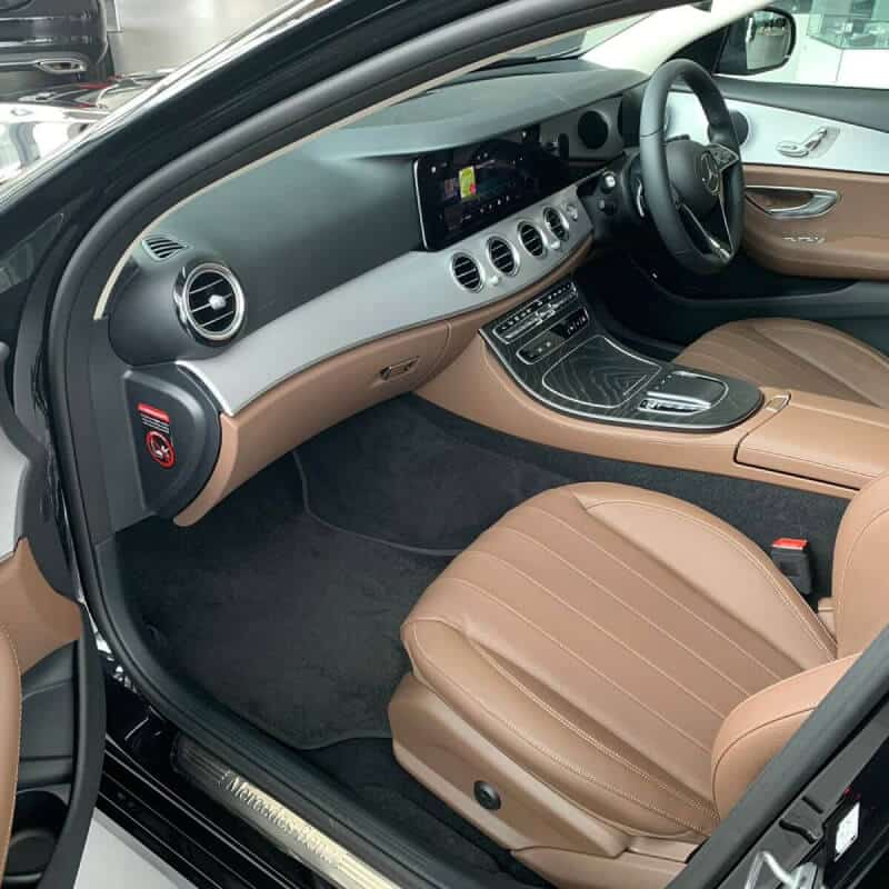 Sewa Mercedes Benz E200 Jakarta