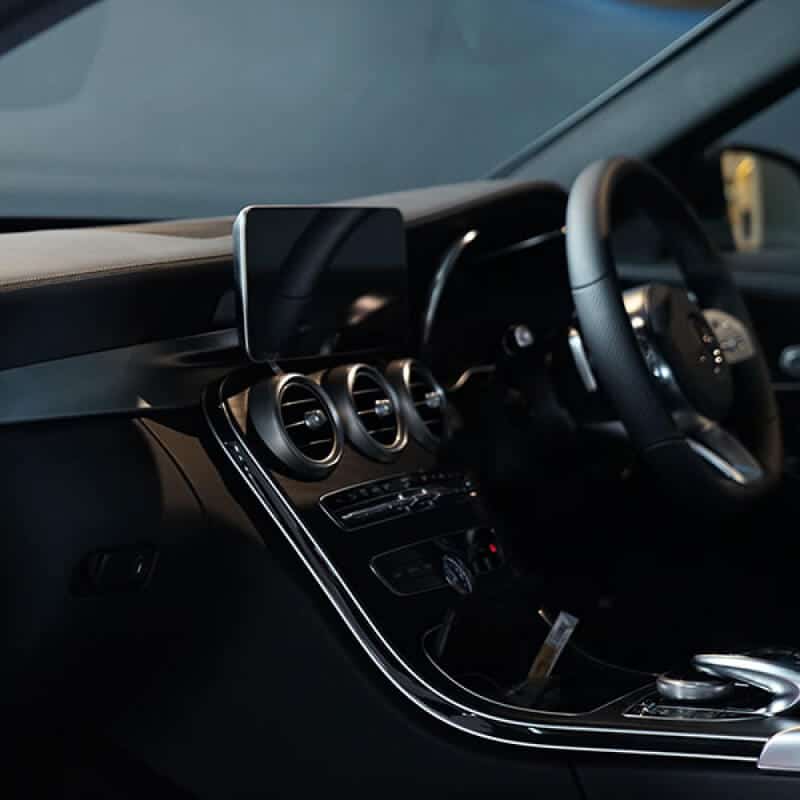 Interior Mercedes Benz C300 - Sprinter Car Rental Jakarta