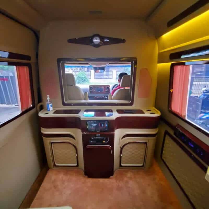 Mercedes Sprinter VIP - Interior