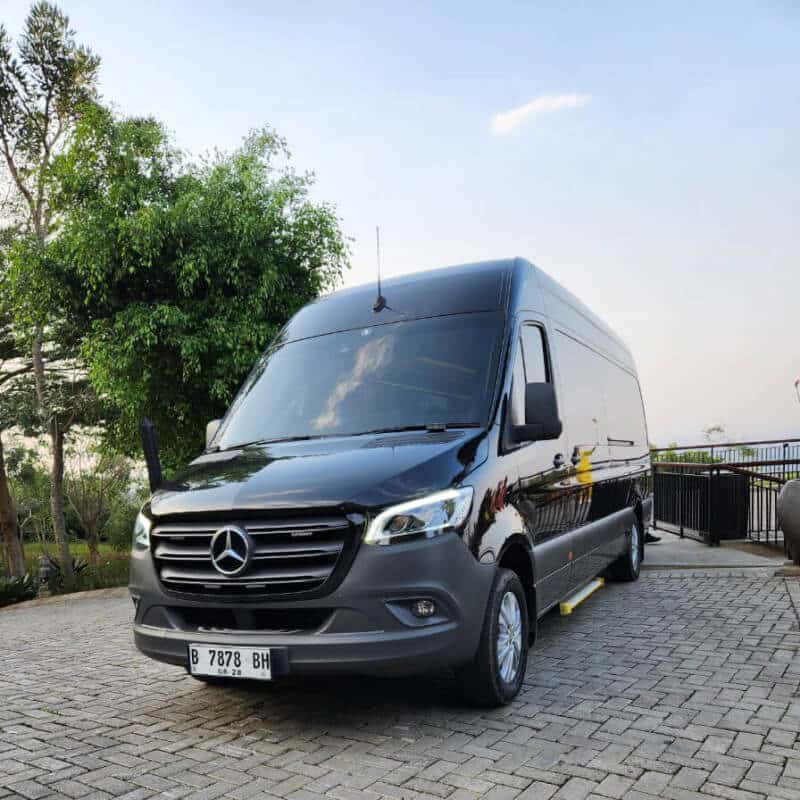 Sewa Mercedes Sprinter VIP Toilet Jakarta