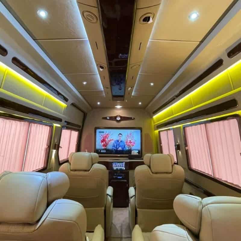 Sewa Mercedes Sprinter VIP Business Jakarta