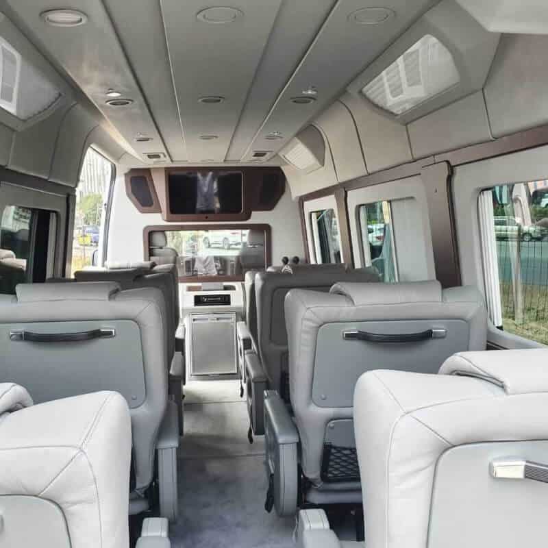 Interior Sewa Sprinter Jakarta - Sprinter Car Rental