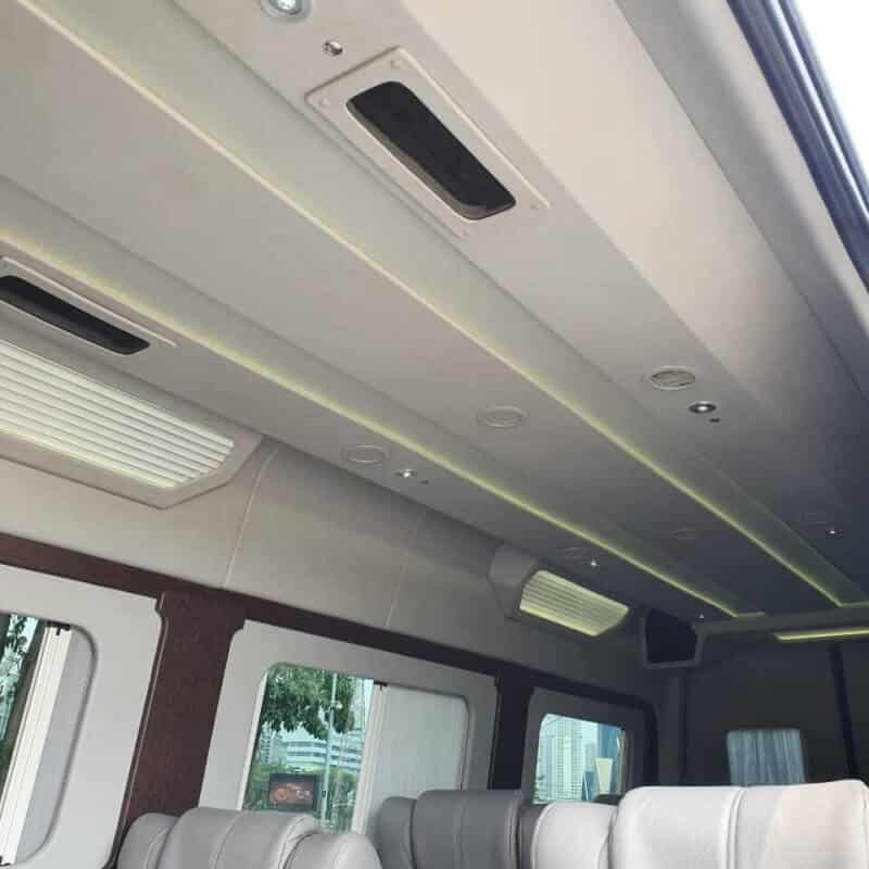Interior Sewa Sprinter Jakarta - Sprinter Car Rental