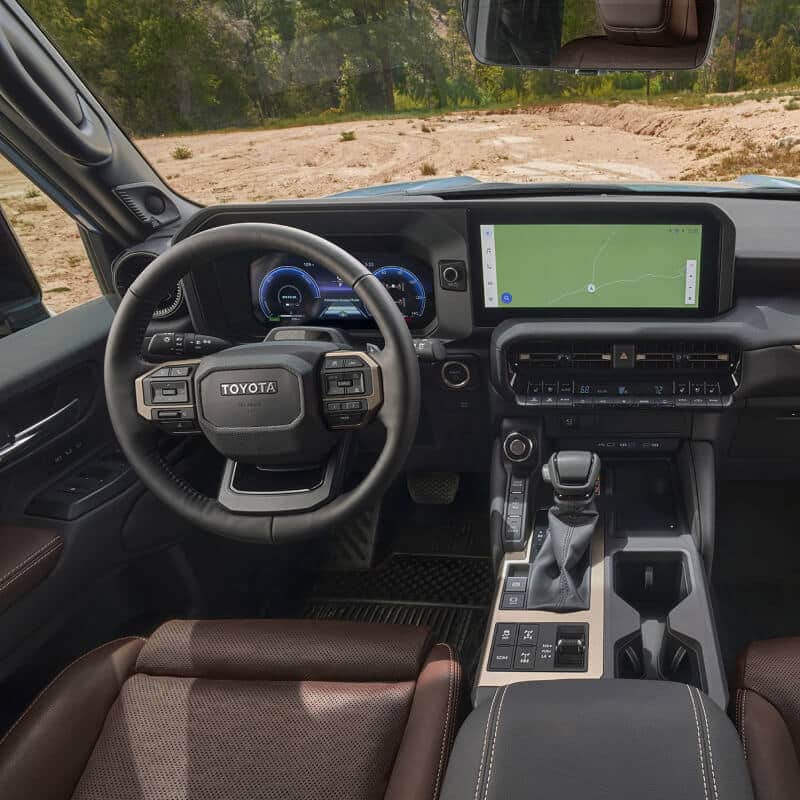 Sewa Toyota Land Cruiser Jakarta